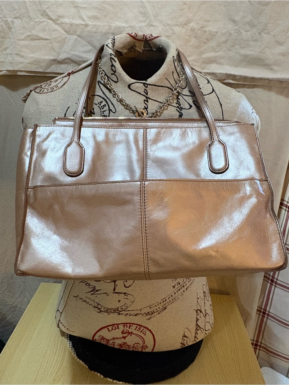 HOBO Metallic Rose Gold Shoulder Tote - Picture 11 of 16